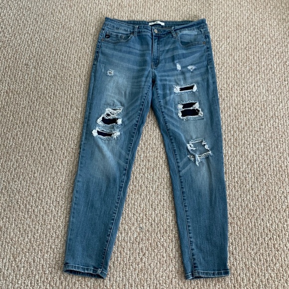 KanCan Destructed Patched Skinny Jean - Picture 1 of 12